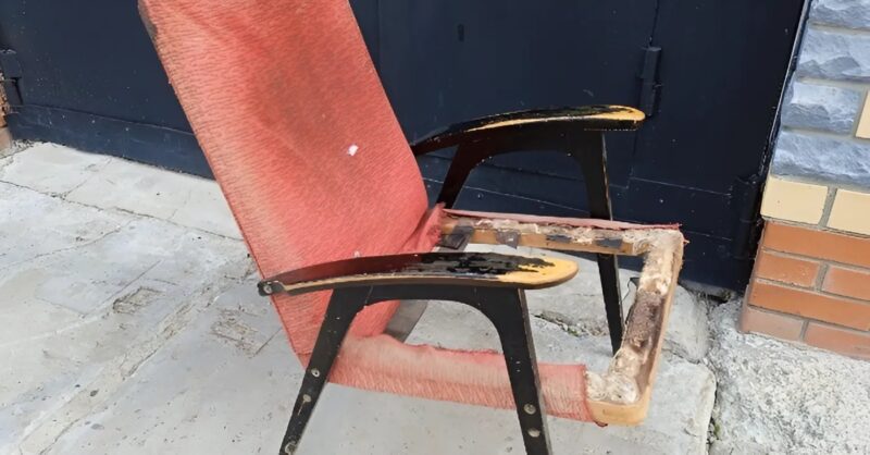The Overlooked Chair That Became the Room’s Highlight—Here’s How We Transformed It