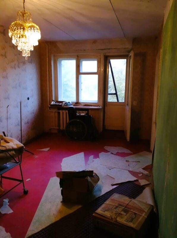 No One Gave a Second Thought to Buy This Wretched Apartment Until One Family Transformed It Beyond Recognition