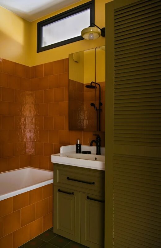 From Forgotten Flat to Dream Home: How One Woman Transformed an “Ugly” Apartment Into a Design Masterpiece