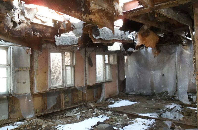 My daughter is only 14, and I was shocked to learn that she regularly went to an abandoned hospital — but the real shock awaited me when I went there myself to get her