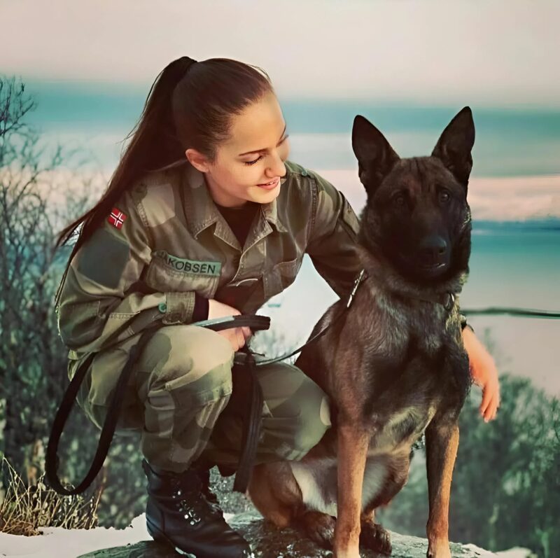 “This is no place for the weak, you’re just a problem for my platoon,” the sergeant humiliated the young recruit, but when his gaze fell on the chain with her name, he froze in shock